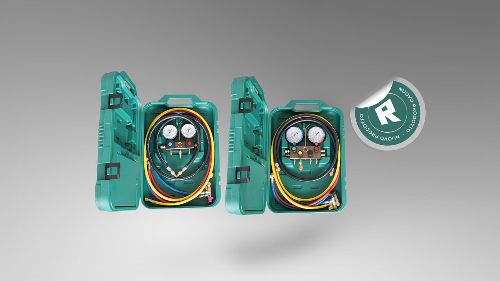 Kit speciali di gruppo manometrico REFCO R32 e R452A in valigette con tubi premium e manometri tipo Bourdon_it